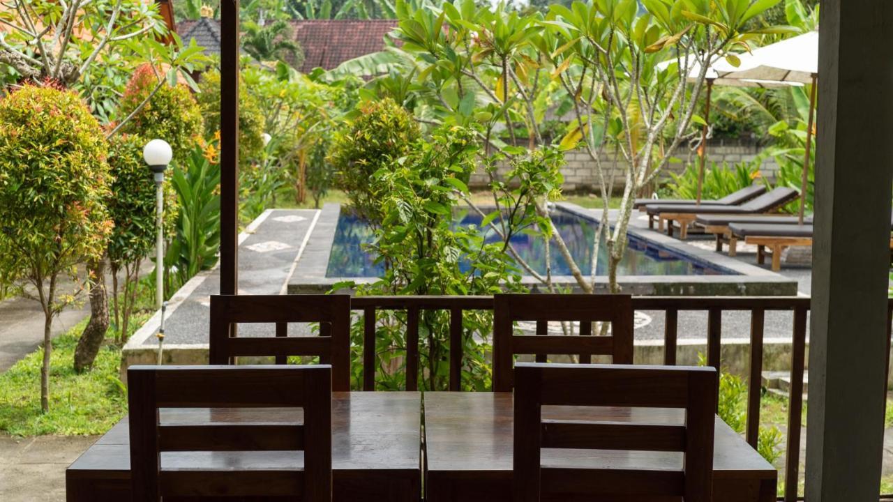 Sindhu Mesari Bungalow Toyapakeh Extérieur photo
